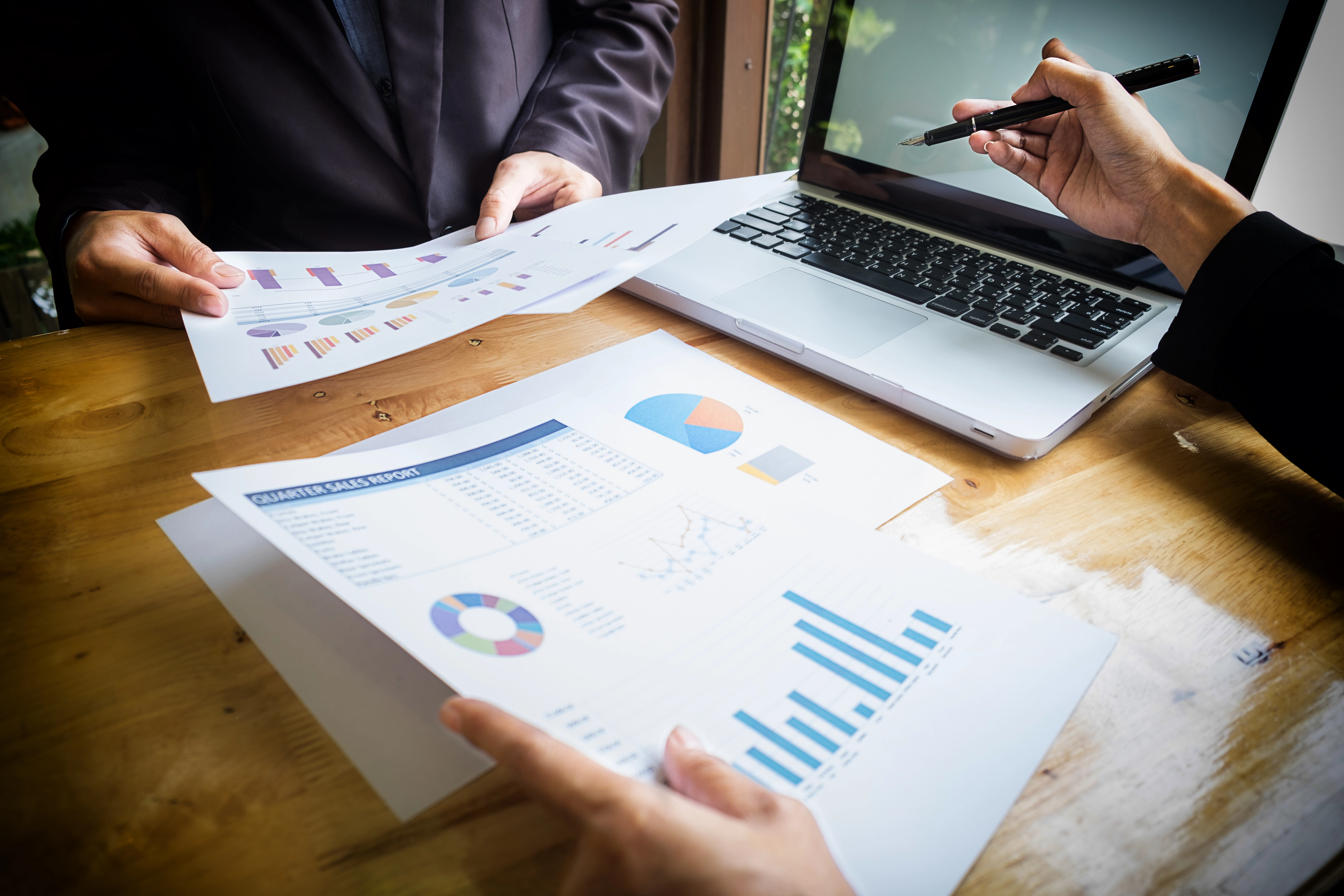 Marktonderzoek en data verzameling voor B2B sales